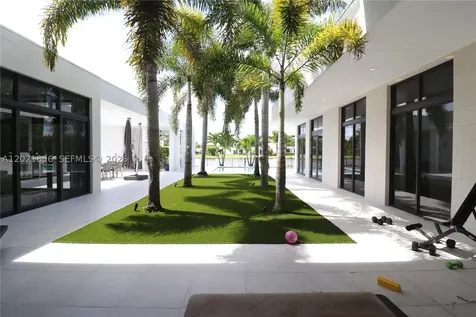 16600 Sunset Way Weston FL 33326