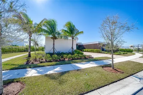 16600 Sunset Way Weston FL 33326