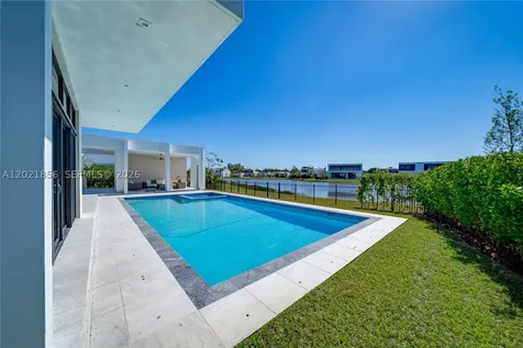 16600 Sunset Way Weston FL 33326