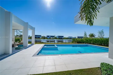 16600 Sunset Way Weston FL 33326
