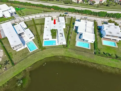 16600 Sunset Way Weston FL 33326