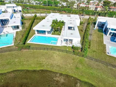 16600 Sunset Way Weston FL 33326
