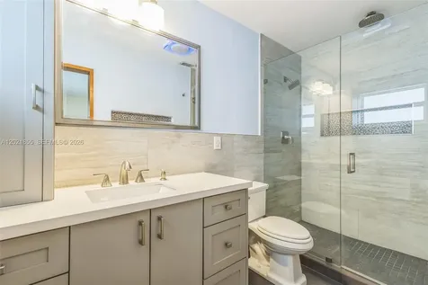 6931 SW 2nd Street Pembroke Pines FL 33023