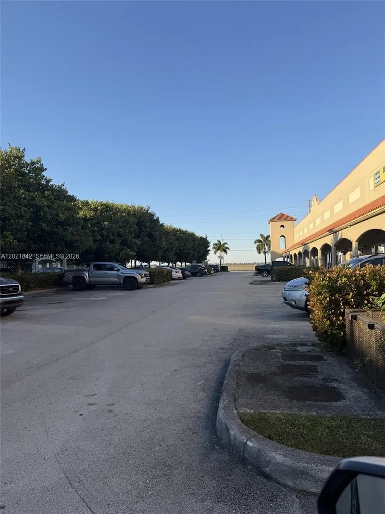 15420 SW 136th Street Miami FL 33196