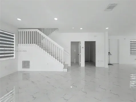 15486 SW 23rd Lane Miami FL 33185