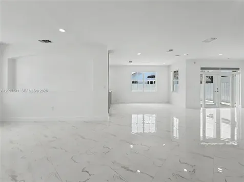 15486 SW 23rd Lane Miami FL 33185