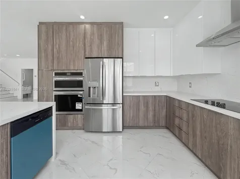 15486 SW 23rd Lane Miami FL 33185