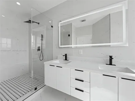 15486 SW 23rd Lane Miami FL 33185