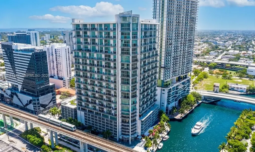 690 SW 1st Court Miami FL 33130