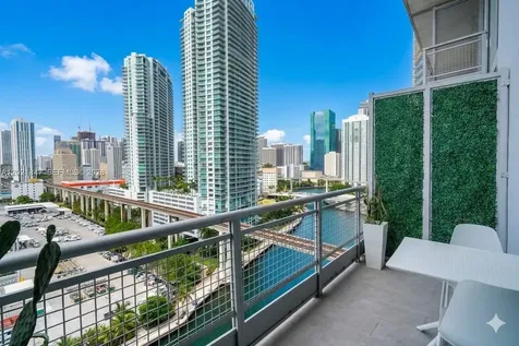 690 SW 1st Court Miami FL 33130