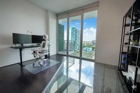 690 SW 1st Court Miami FL 33130
