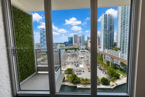 690 SW 1st Court Miami FL 33130