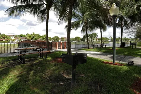 Miramar FL 33025