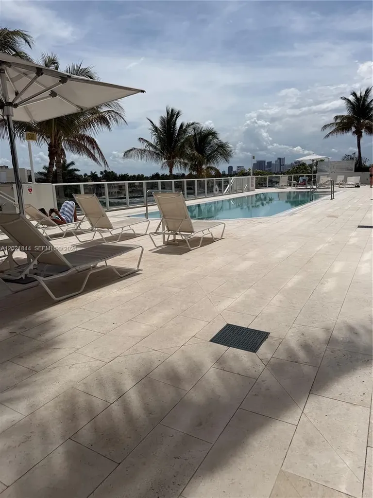 401 N Birch Road Fort Lauderdale FL 33304