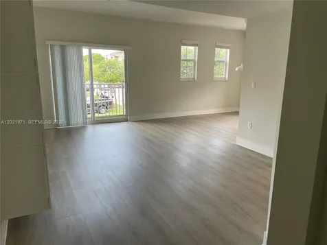 11102 NW 83rd Street Doral FL 33178