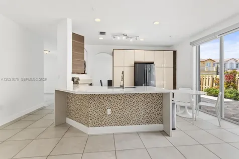 8610 NW 110th Avenue Doral FL 33178