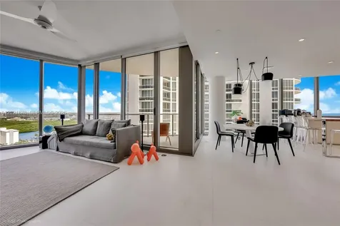 15701 Collins Avenue Sunny Isles Beach FL 33160