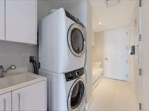 15701 Collins Avenue Sunny Isles Beach FL 33160