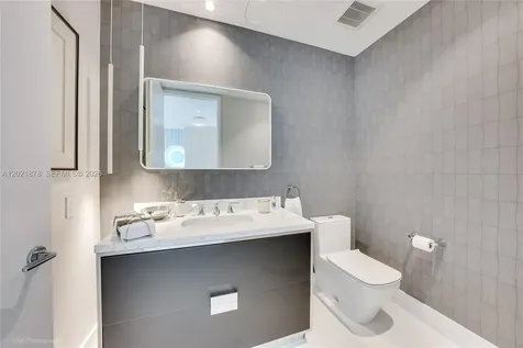 15701 Collins Avenue Sunny Isles Beach FL 33160
