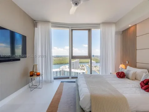 15701 Collins Avenue Sunny Isles Beach FL 33160