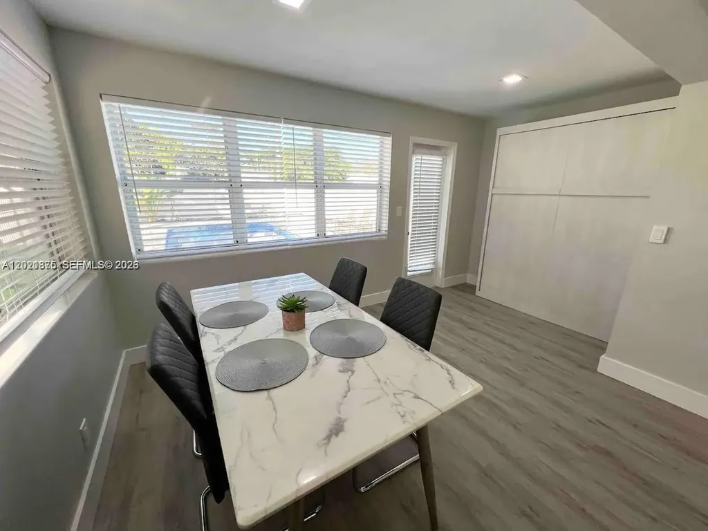1925 Dewey Street Hollywood FL 33020