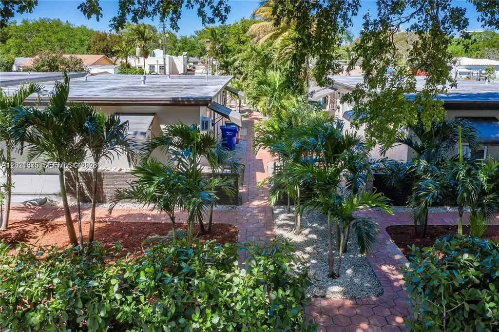 1925 Dewey Street Hollywood FL 33020