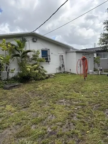 336 E 41st Street Hialeah FL 33013