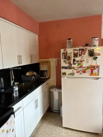 336 E 41st Street Hialeah FL 33013