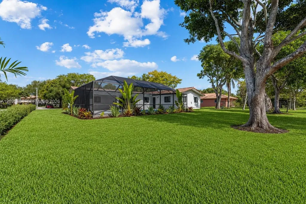 2537 NW 116th Terrace Coral Springs FL 33065