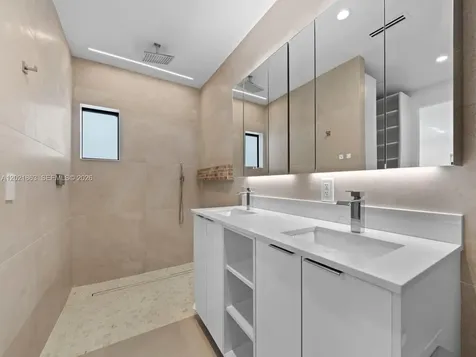 2537 NW 116th Terrace Coral Springs FL 33065