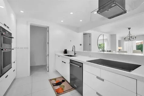 203 Ridgewood Road Coral Gables FL 33133