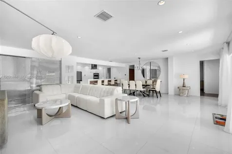 203 Ridgewood Road Coral Gables FL 33133