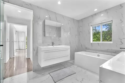 203 Ridgewood Road Coral Gables FL 33133