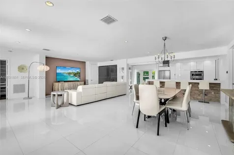 203 Ridgewood Road Coral Gables FL 33133