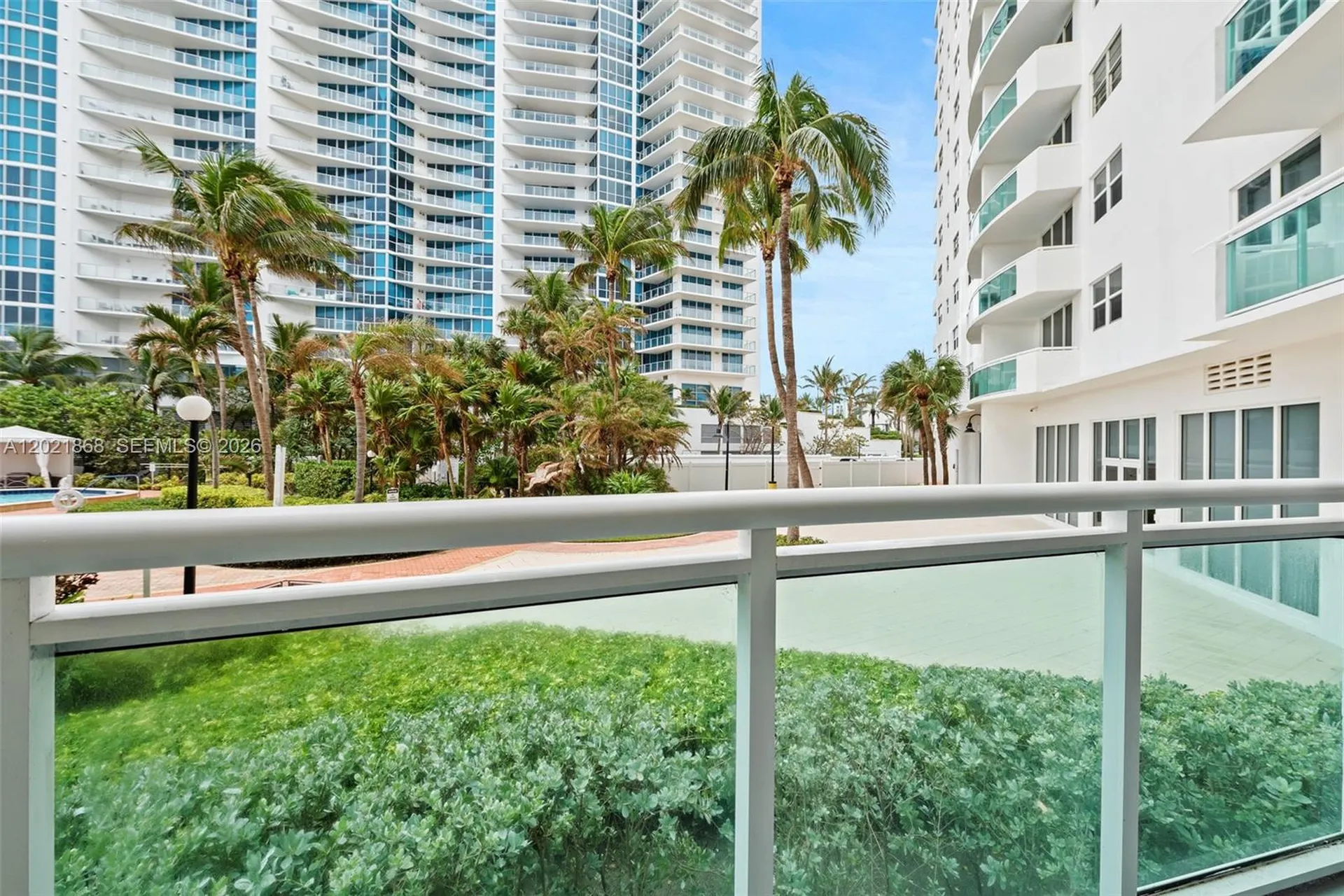 3001 S Ocean Drive Hollywood FL 33019