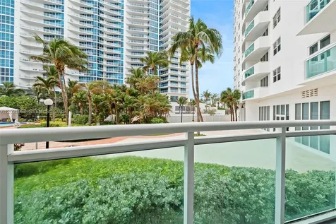 3001 S Ocean Drive Hollywood FL 33019