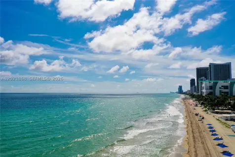 3001 S Ocean Drive Hollywood FL 33019