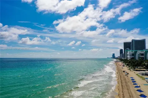 3001 S Ocean Drive Hollywood FL 33019
