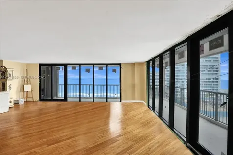 1800 S Ocean Boulevard Lauderdale By The Sea FL 33062