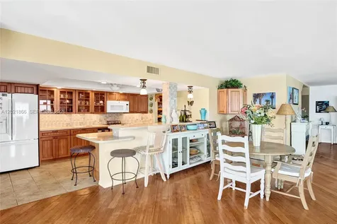 1800 S Ocean Boulevard Lauderdale By The Sea FL 33062
