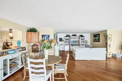 1800 S Ocean Boulevard Lauderdale By The Sea FL 33062