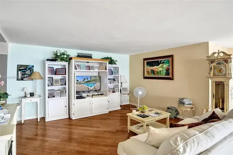 1800 S Ocean Boulevard Lauderdale By The Sea FL 33062