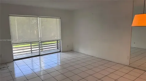 20201 NE 29th Court Aventura FL 33180