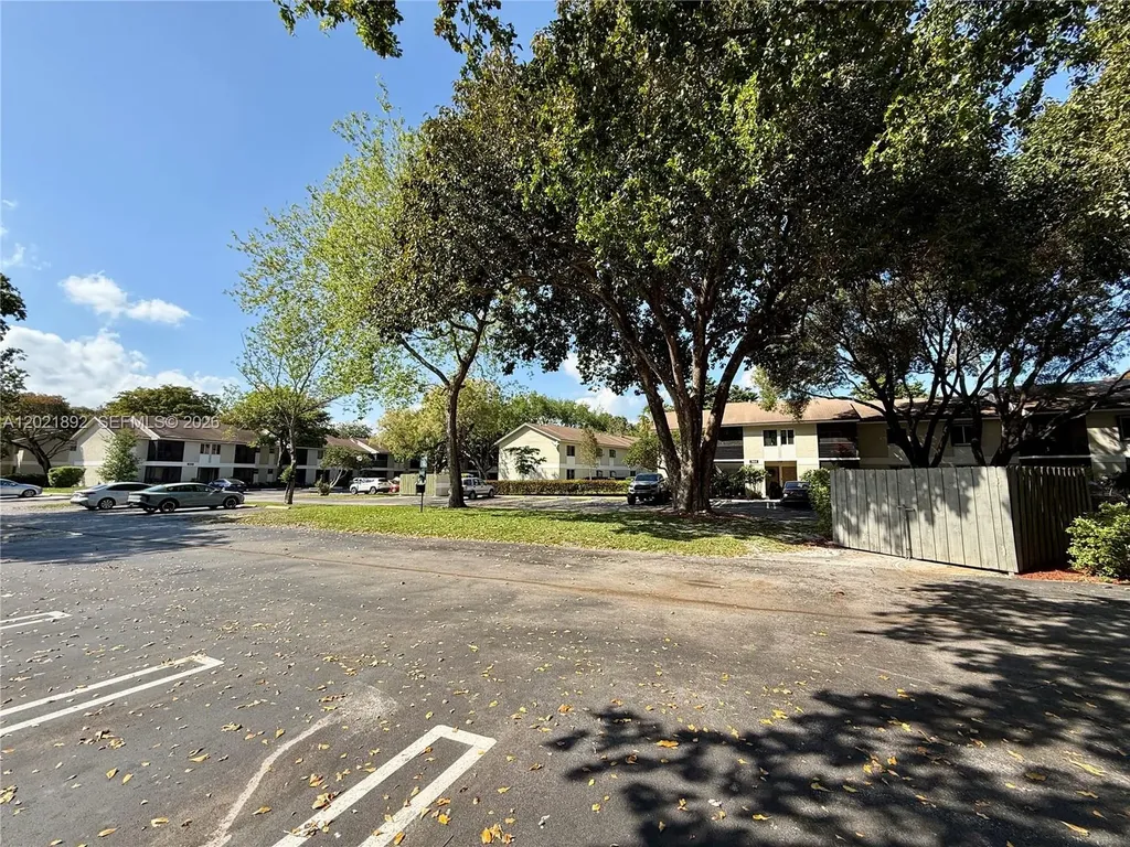 110 Gardens Drive Pompano Beach FL 33069