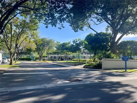 110 Gardens Drive Pompano Beach FL 33069