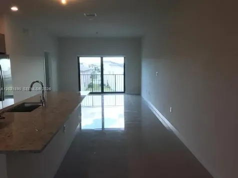 7805 NW 104 Avenue Doral FL 33178