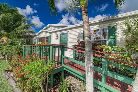 19800 SW 180 Avenue #524 Miami FL 33187
