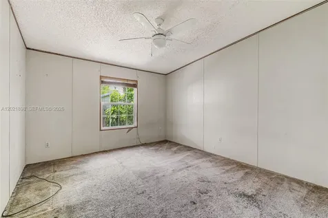 19800 SW 180 Avenue #524 Miami FL 33187