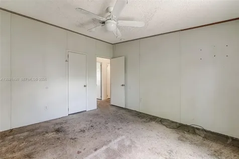 19800 SW 180 Avenue #524 Miami FL 33187