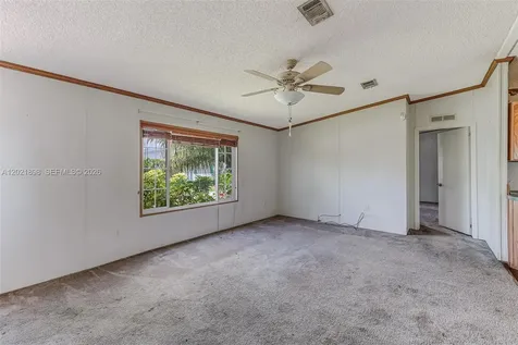 19800 SW 180 Avenue #524 Miami FL 33187